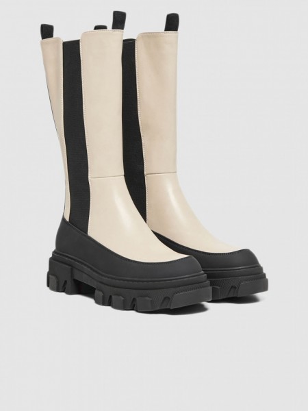Boots Woman Only