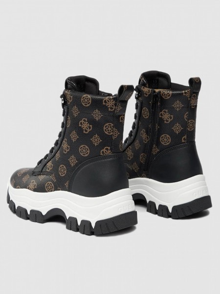 Sneakers Woman Guess